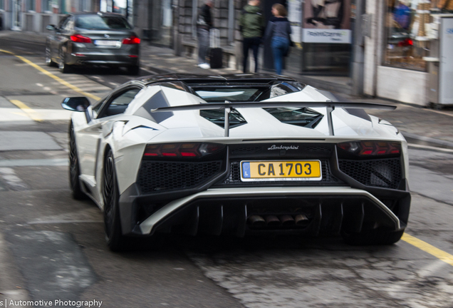 Lamborghini Aventador LP750-4 SuperVeloce Roadster