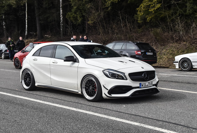 Mercedes-AMG A 45 W176 2015