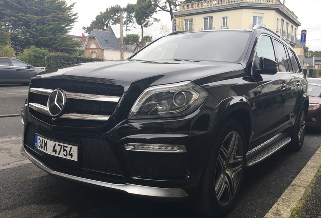 Mercedes-Benz GL 63 AMG X166