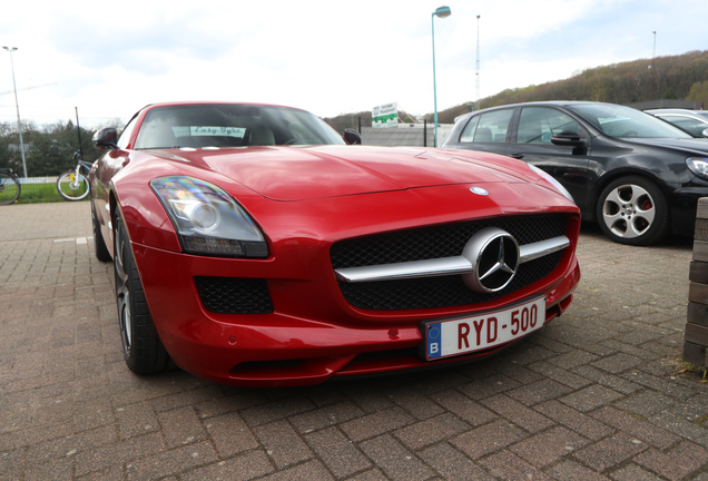 Mercedes-Benz SLS AMG Roadster