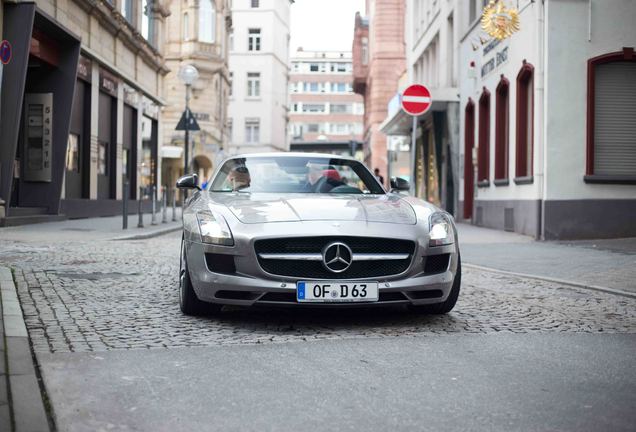 Mercedes-Benz SLS AMG Roadster