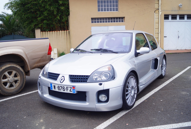 Renault Clio V6 Phase II