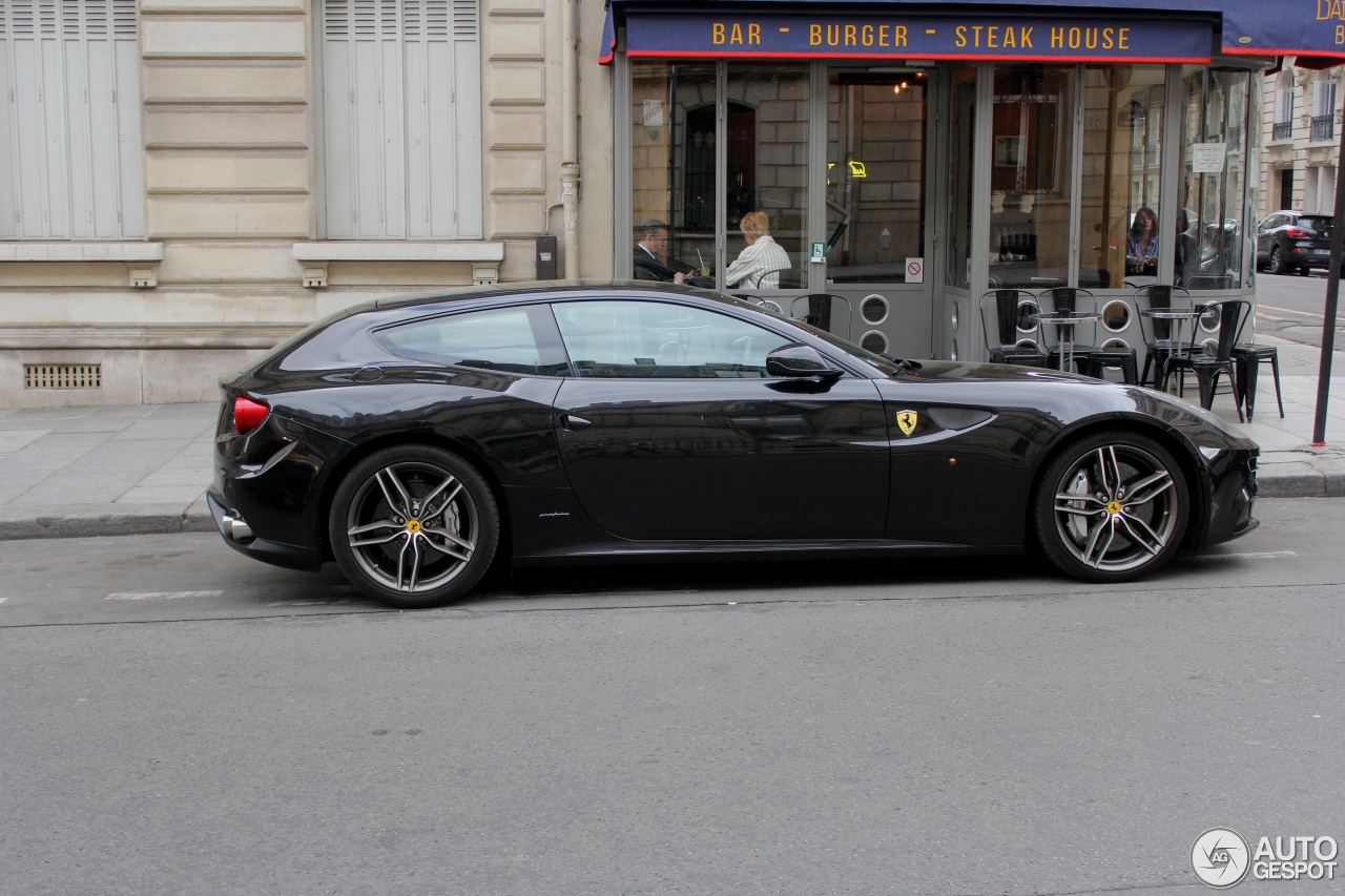 Ferrari FF