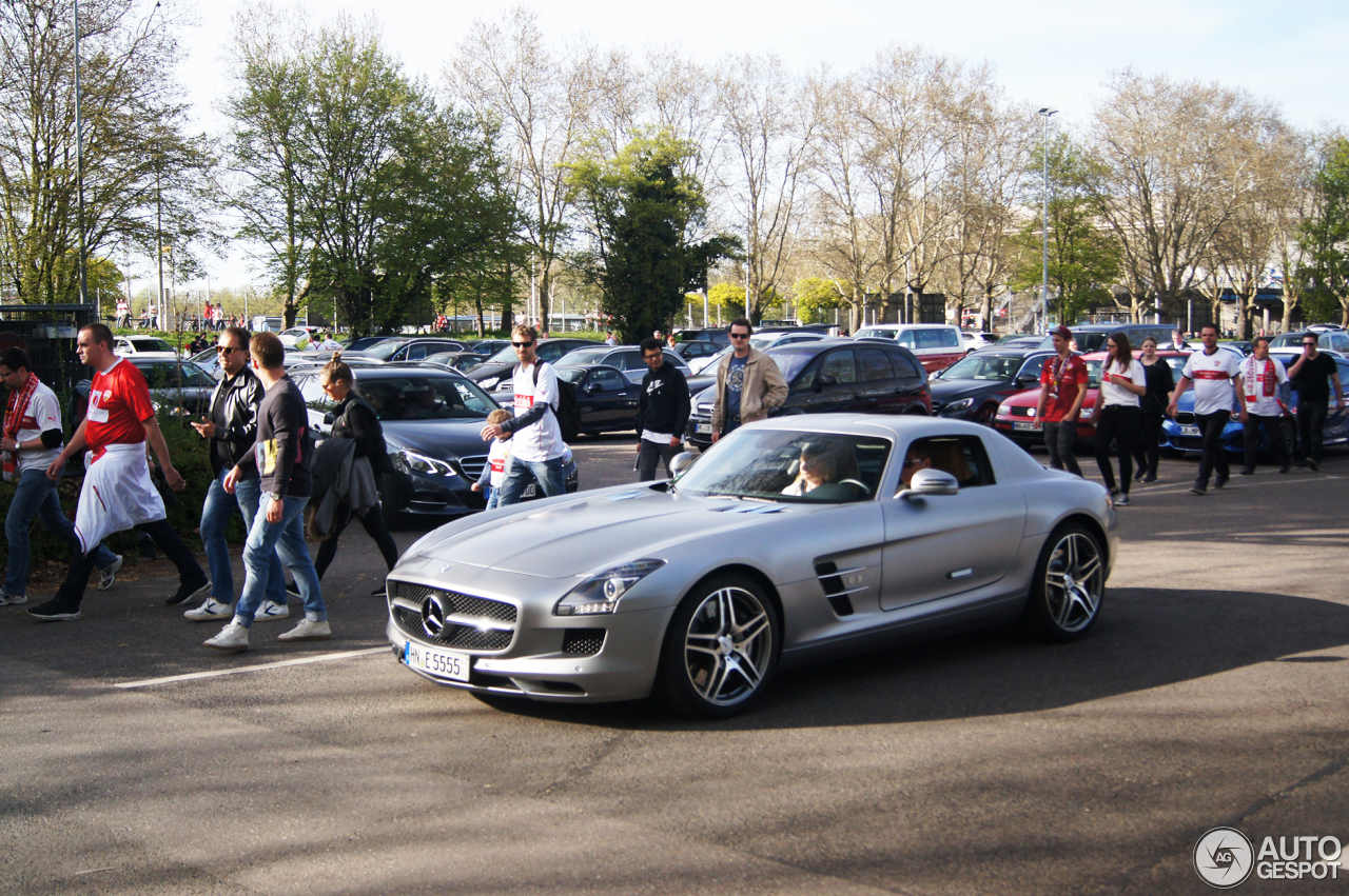 Mercedes-Benz SLS AMG