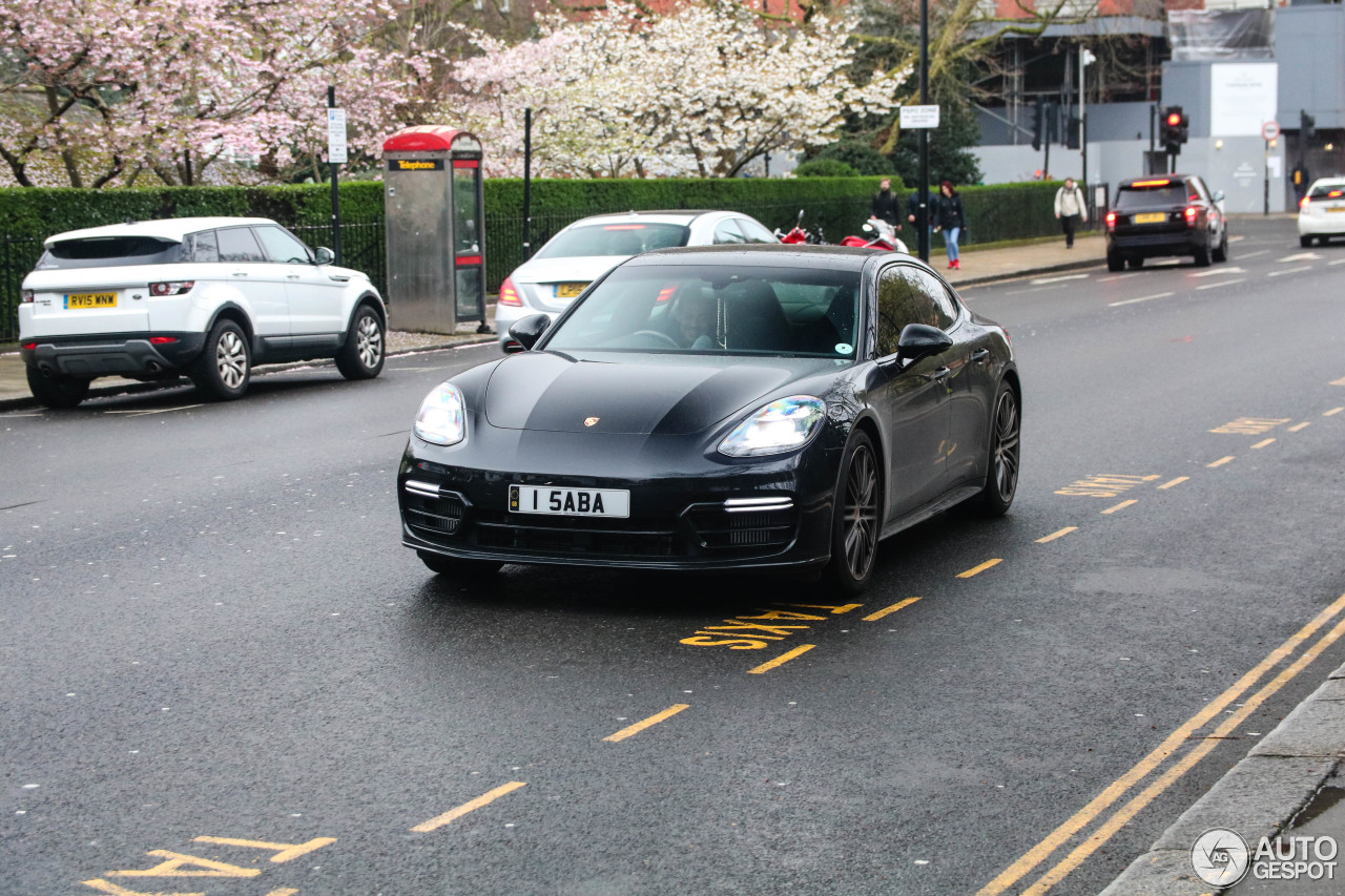 Porsche 971 Panamera Turbo