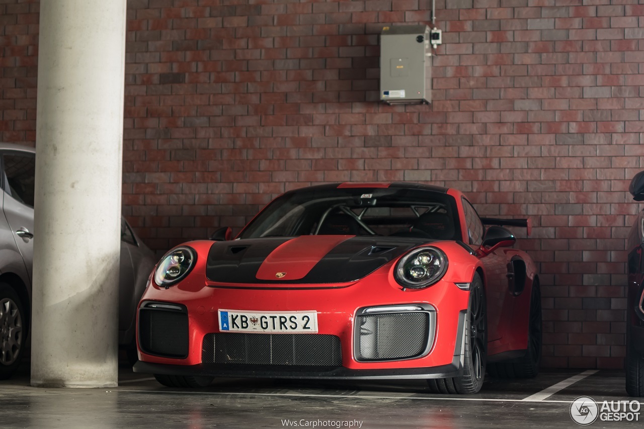 Porsche 991 GT2 RS Weissach Package