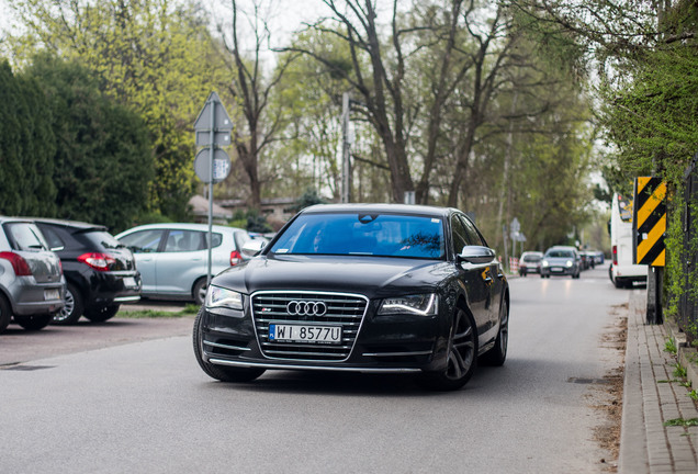 Audi S8 D4