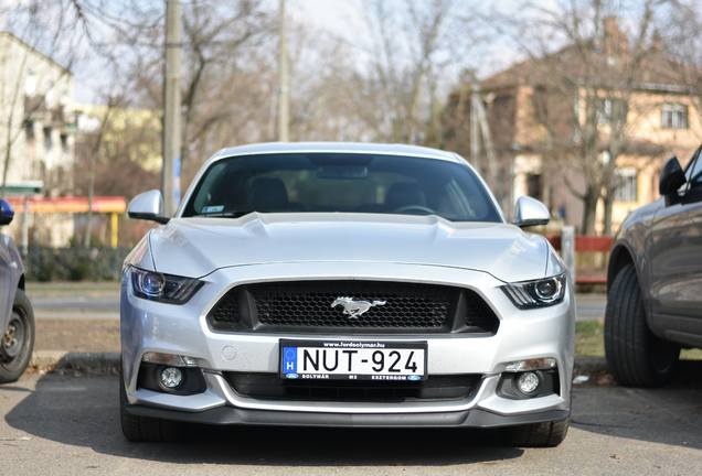 Ford Mustang GT 2015