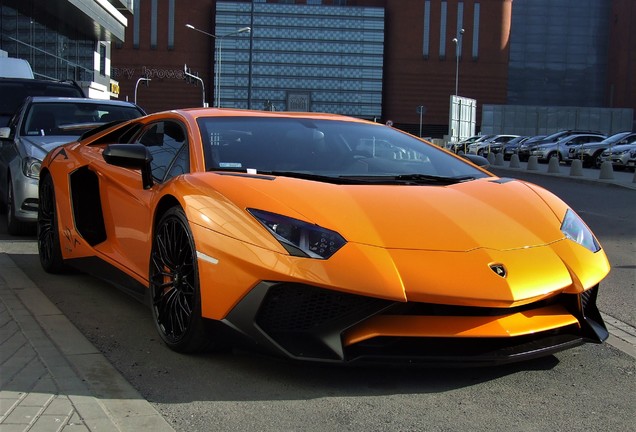 Lamborghini Aventador LP750-4 SuperVeloce