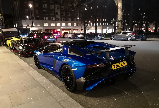 Lamborghini Aventador LP750-4 SuperVeloce Roadster