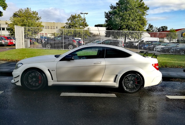 Mercedes-Benz Domanig C 63 AMG Black Series