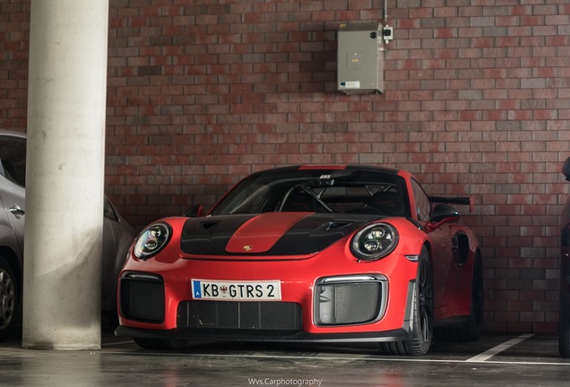 Porsche 991 GT2 RS Weissach Package