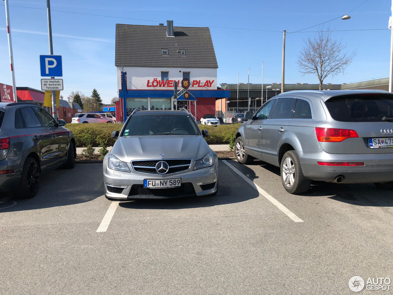 Mercedes-Benz C 63 AMG Estate 2012