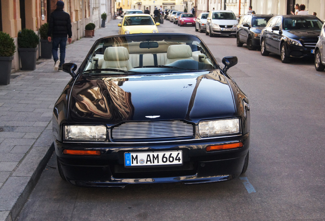 Aston Martin Virage Volante