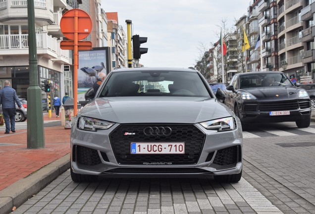 Audi RS4 Avant B9