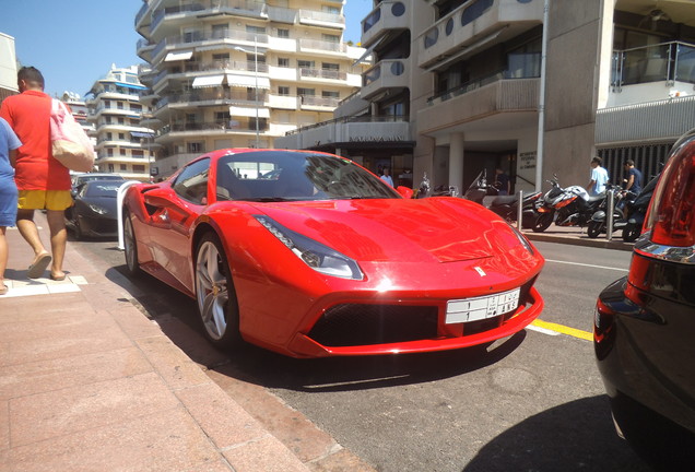 Ferrari 488 Spider