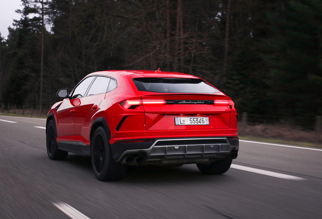 Lamborghini Urus