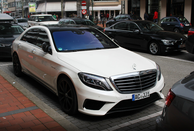 Mercedes-Benz S 63 AMG V222