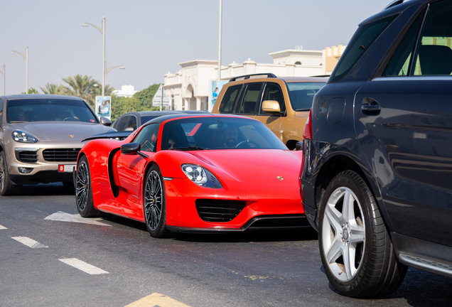 Porsche 918 Spyder Weissach Package