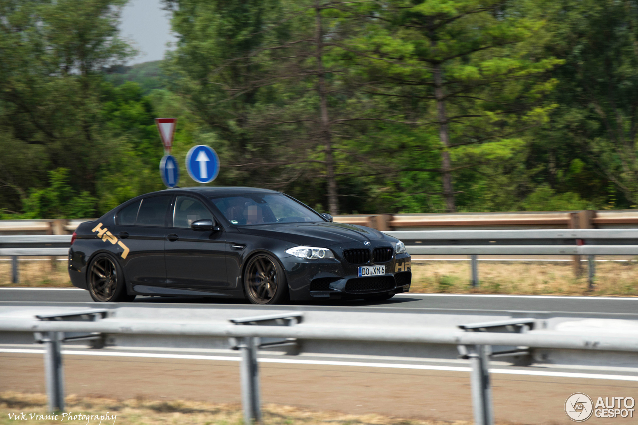 BMW M5 F10 2011