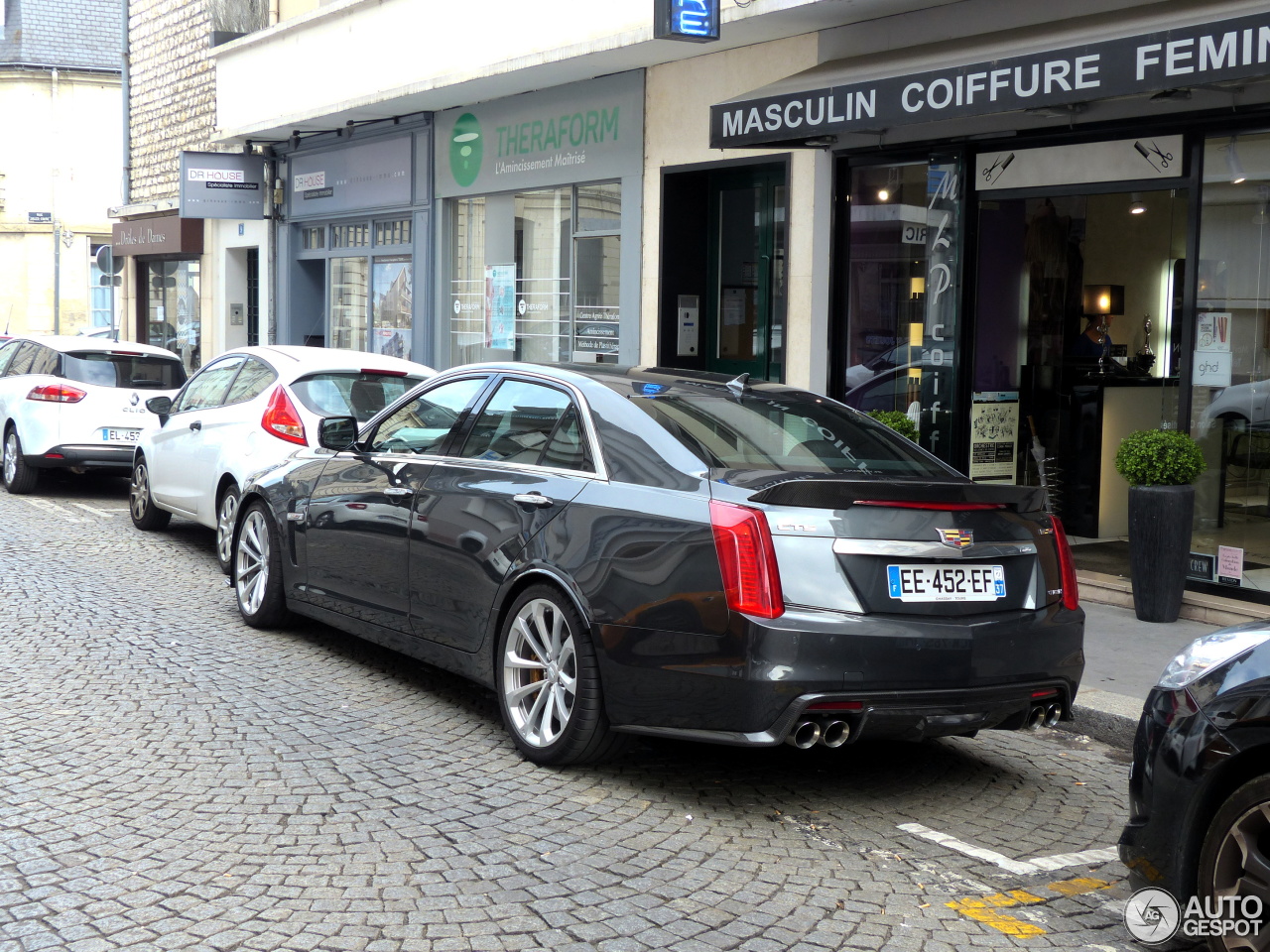 Cadillac CTS-V 2015