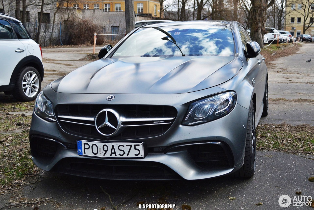 Mercedes-AMG E 63 S W213 Edition 1