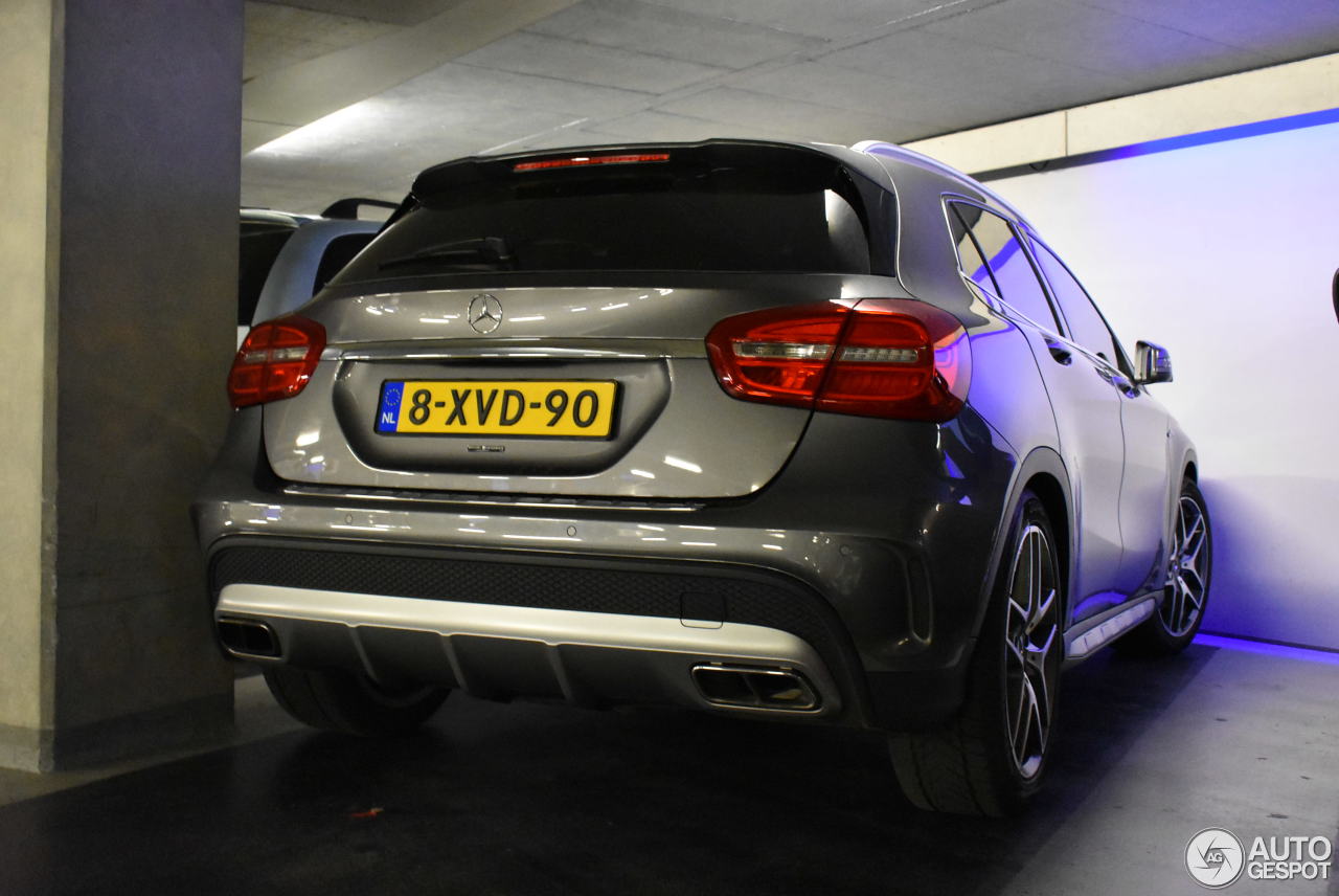 Mercedes-Benz GLA 45 AMG X156