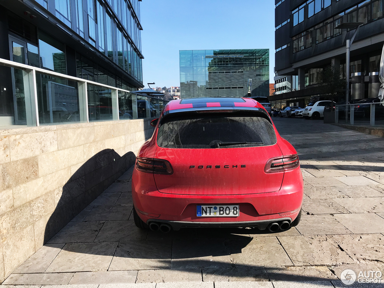 Porsche 95B Macan GTS