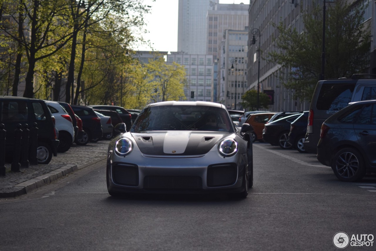 Porsche 991 GT2 RS Weissach Package