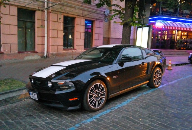 Ford Mustang GT 2011