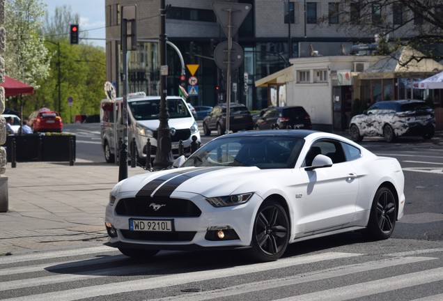 Ford Mustang GT 2015