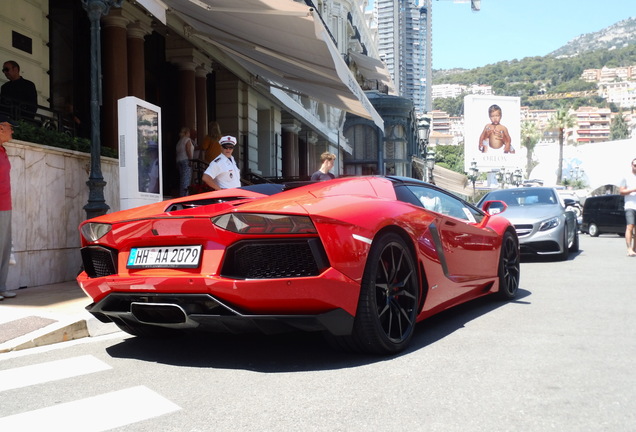 Lamborghini Aventador LP700-4 Roadster