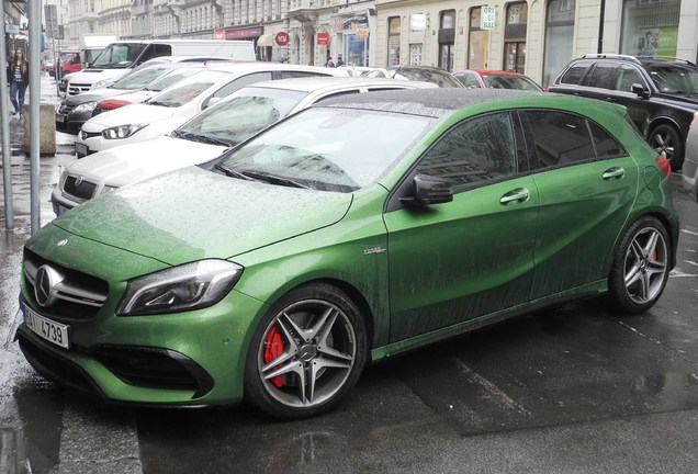 Mercedes-AMG A 45 W176 2015