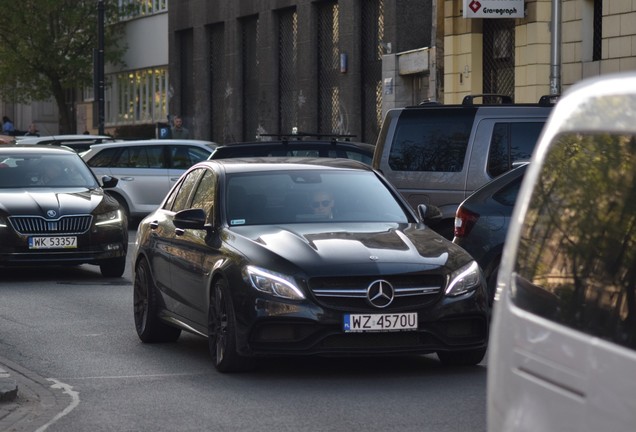 Mercedes-AMG C 63 S W205