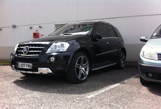 Mercedes-Benz ML 63 AMG W164 2009