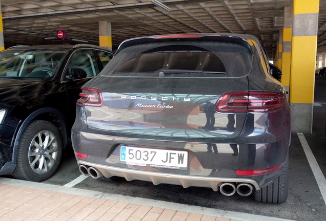 Porsche 95B Macan Turbo