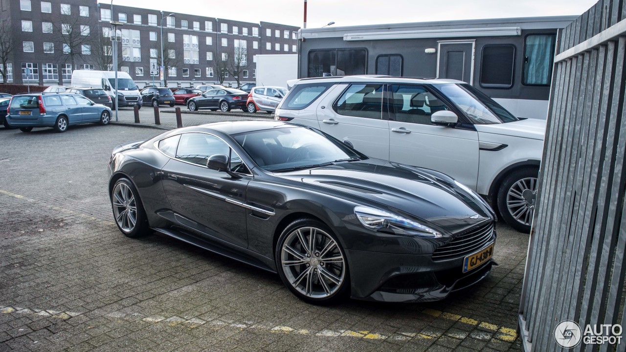 Aston Martin Vanquish 2013