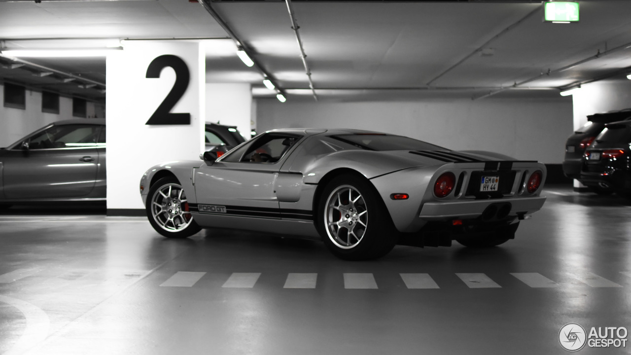 Ford GT