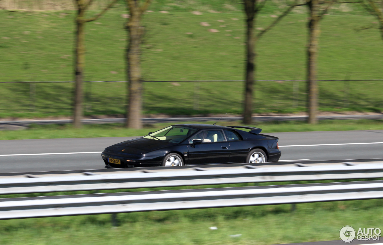 Lotus Esprit S4