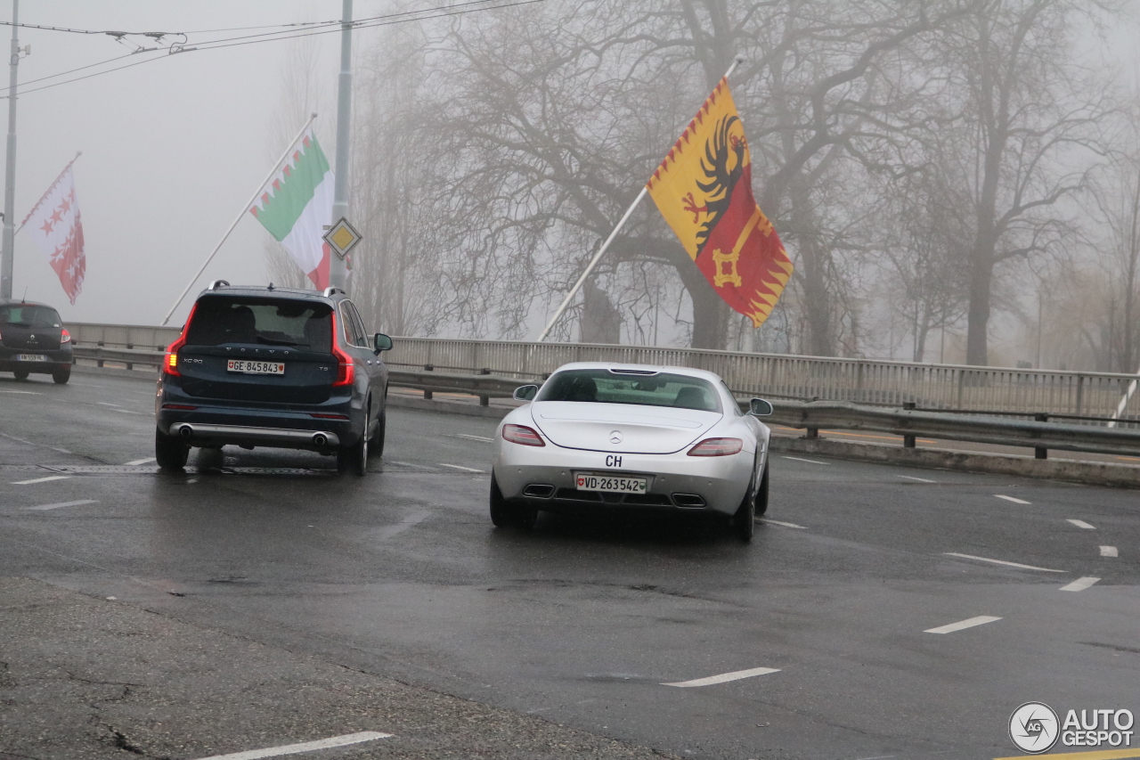 Mercedes-Benz SLS AMG