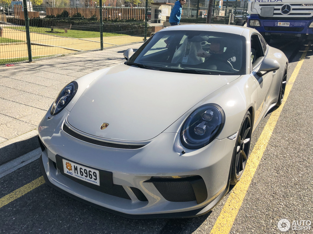 Porsche 991 GT3 Touring