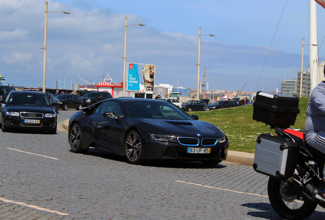 BMW i8