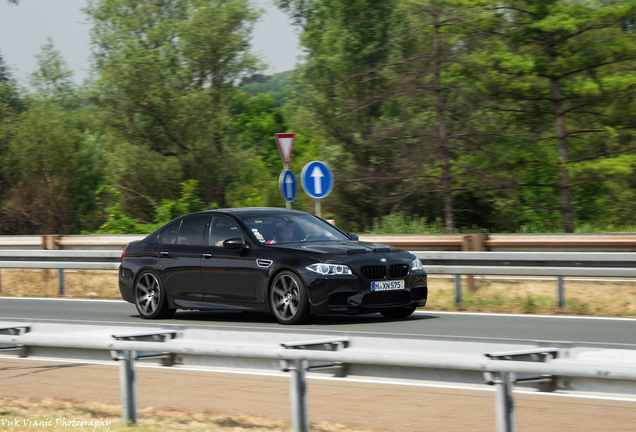 BMW M5 F10 2014