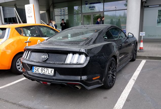 Ford Mustang GT 2015