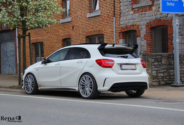 Mercedes-Benz A 45 AMG