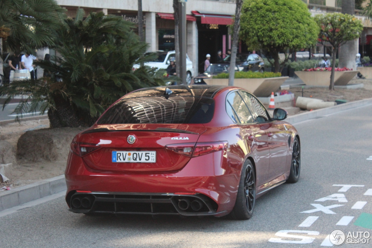 Alfa Romeo Giulia Quadrifoglio