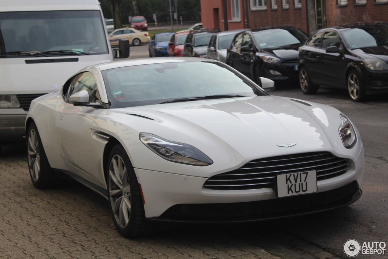 Aston Martin DB11 V8