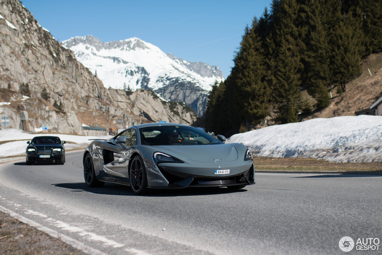 McLaren 570S