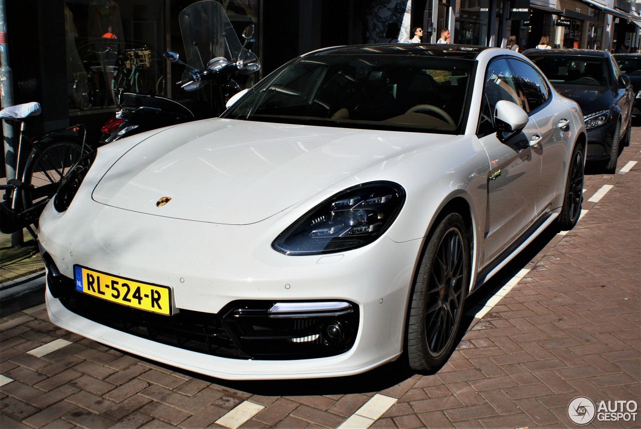 Porsche 971 Panamera Turbo S E-Hybrid