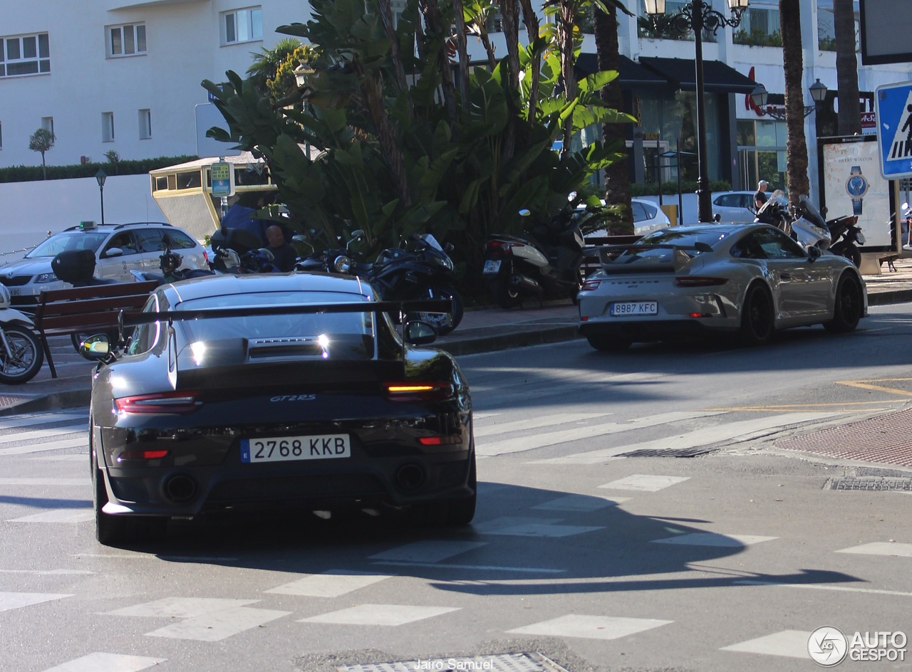 Porsche 991 GT2 RS Weissach Package